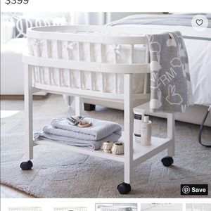 Pottery Barn Bristol Bassinet
